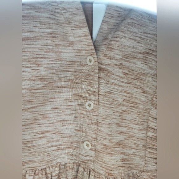 Sese Code Peplum Long-sleeve Top Taupe & Cream Size Large - Picture 2 of 9